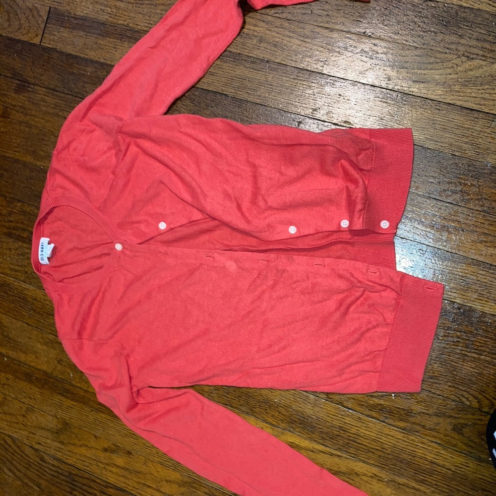 Old Navy XS pinky-red button up